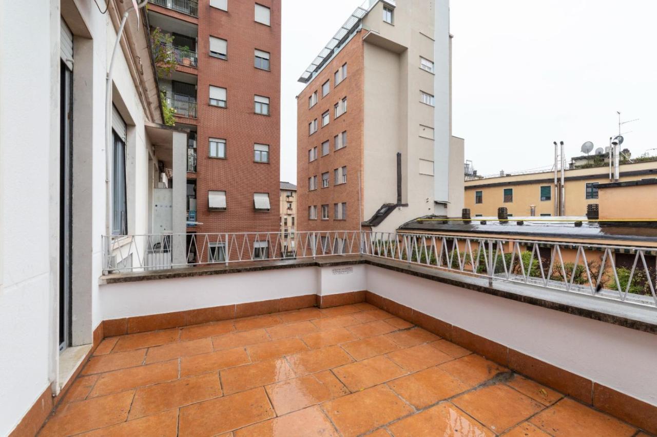 Sant'Ambrogio Bright Apartment With Terrace Milan Extérieur photo